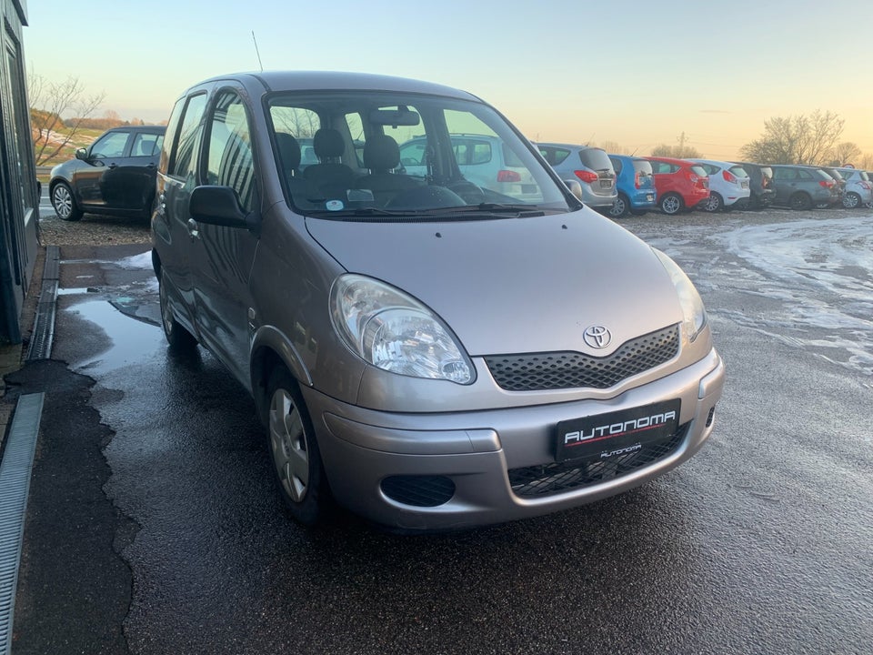 Toyota Yaris Verso 1,3 Terra 5d