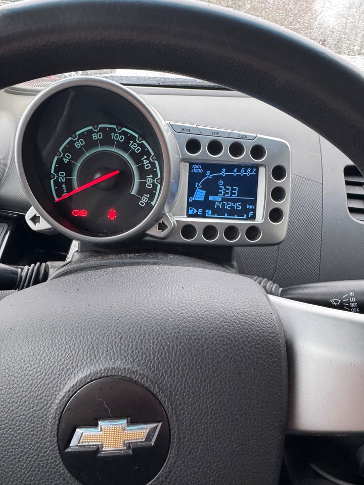 Chevrolet Spark 1,0 LS 5d