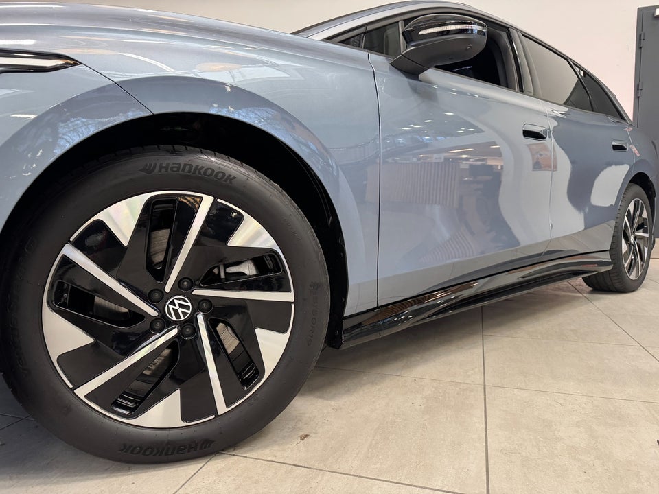 VW ID.7 77 Style Tourer 5d