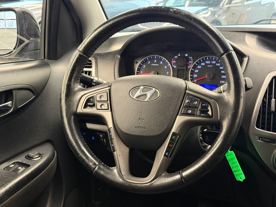 Hyundai i20 1,25 Classic Go! 5d