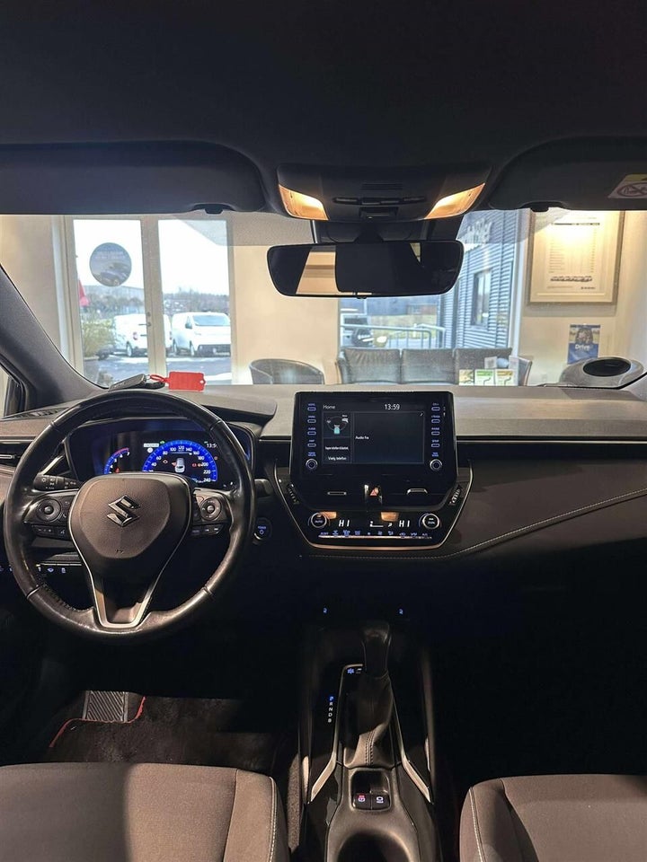 Suzuki Swace 1,8 HEV Active stc. e-CVT 5d