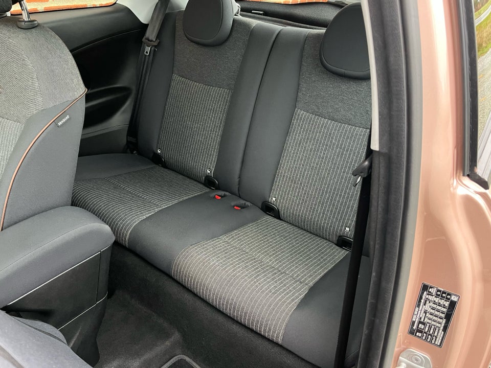 Fiat 500e 42 Icon Sky 3d