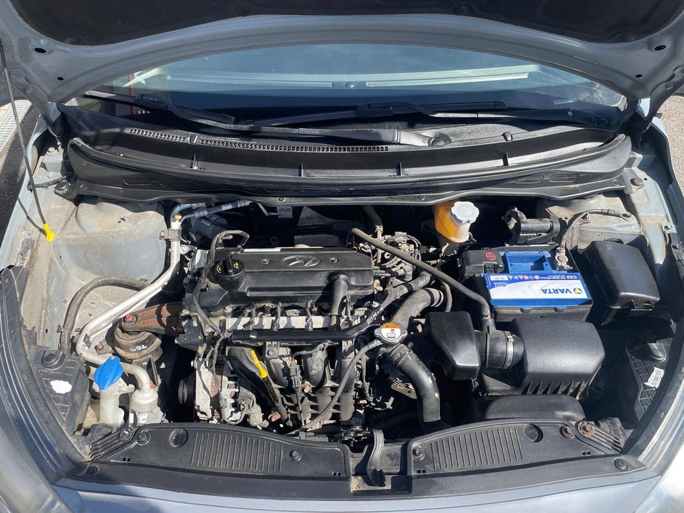 Hyundai i20 1,25 Classic XTR 5d