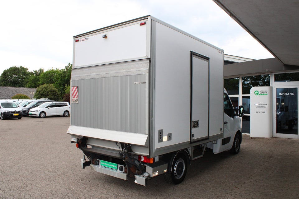 Renault Master IV T35 2,3 dCi 180 L2 Alukasse m/lift