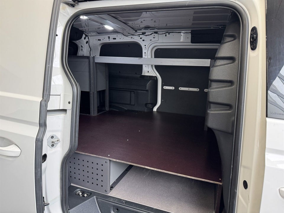 VW ID.Buzz 77 Pro Van 5d