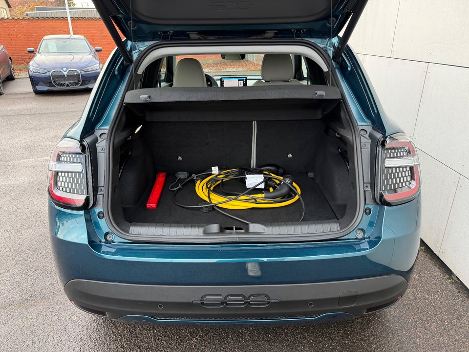 Fiat 600e 54 la Prima 5d