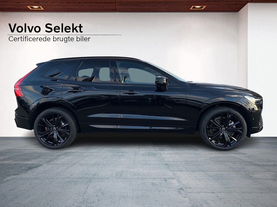 Volvo XC60 2,0 T6 ReCharge Black Edition aut. AWD 5d