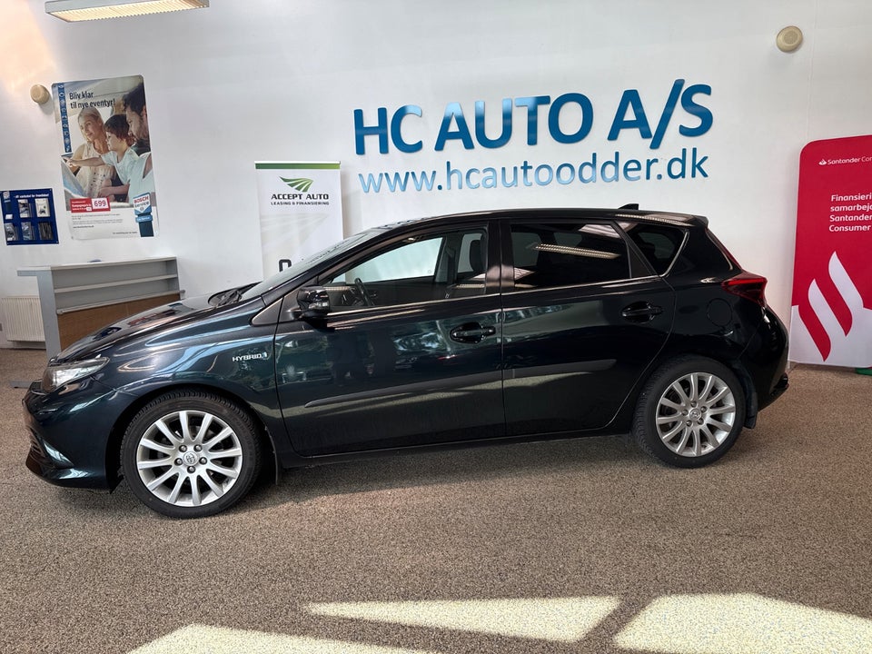 Toyota Auris 1,8 Hybrid H2 Comfort CVT 5d