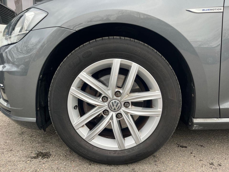 VW Golf VII 1,5 TSi 130 Comfortline Variant DSG 5d