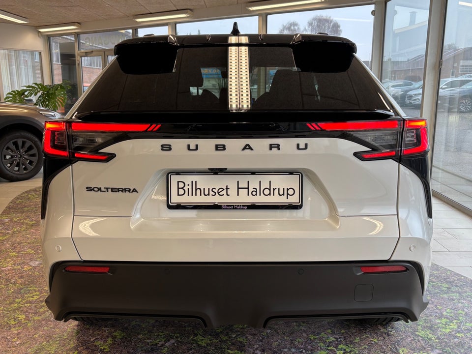 Subaru Solterra 73 Touring+ 5d