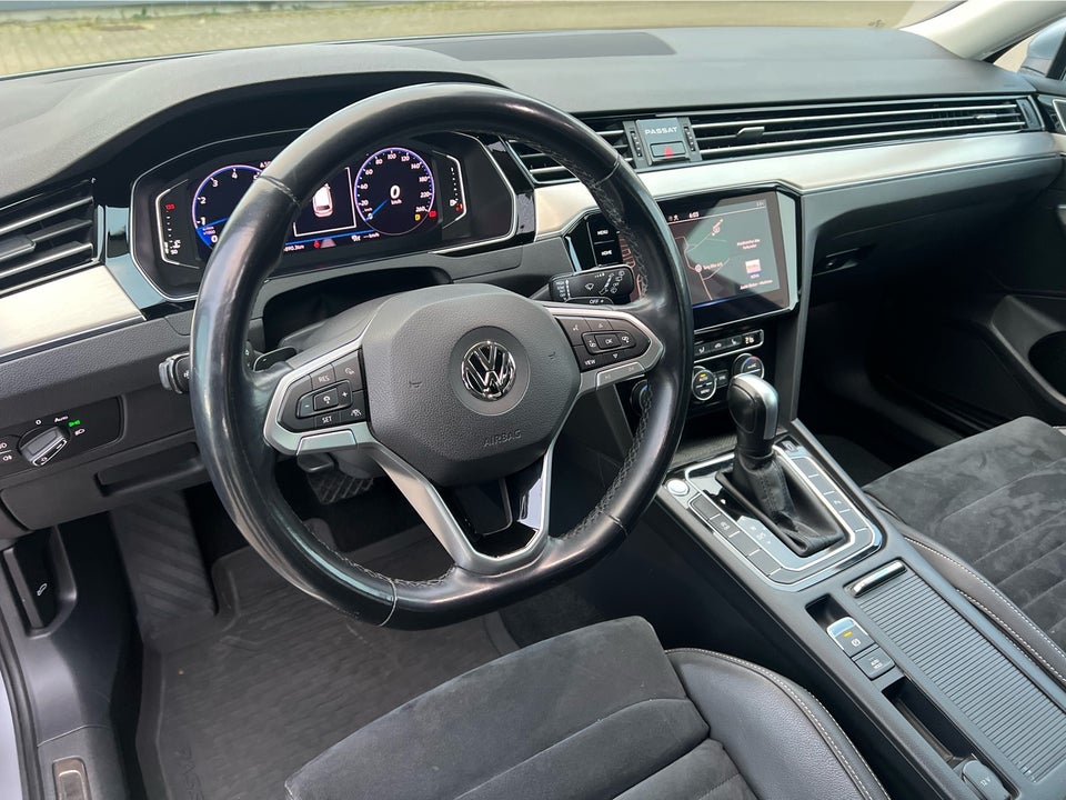 VW Passat 1,5 TSi 150 Elegance+ Variant DSG 5d