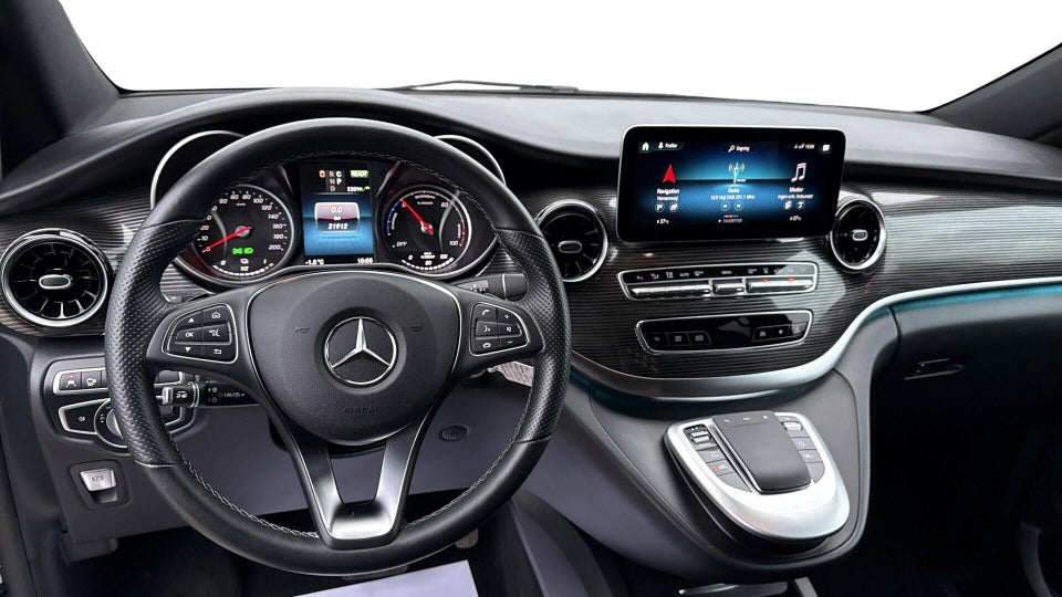 Mercedes EQV300 Avantgarde XL Van