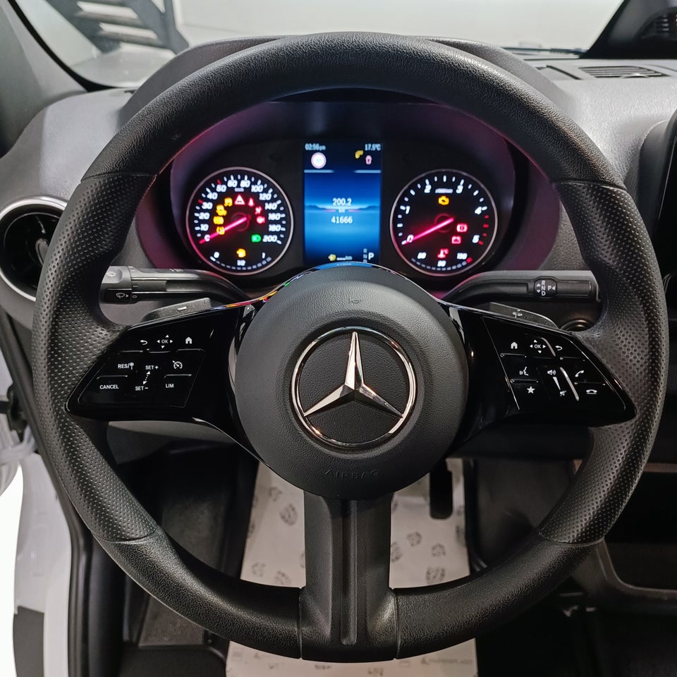 Mercedes Sprinter 319 2,0 CDi A2 Kassevogn PRO aut. 4x4