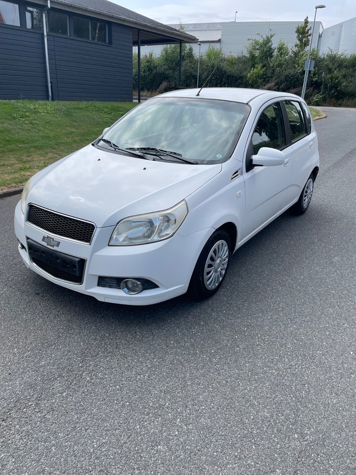 Chevrolet Aveo 1,2 LS 5d