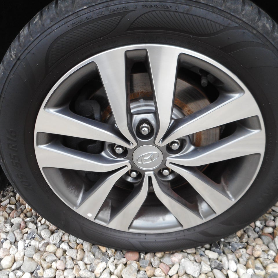 Hyundai i30 1,6 CRDi 136 Premium stc. DCT 5d