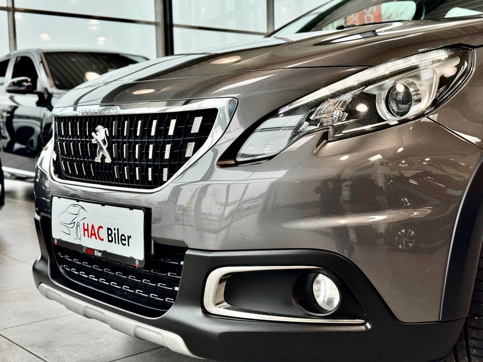 Peugeot 2008 1,6 BlueHDi 100 Desire 5d