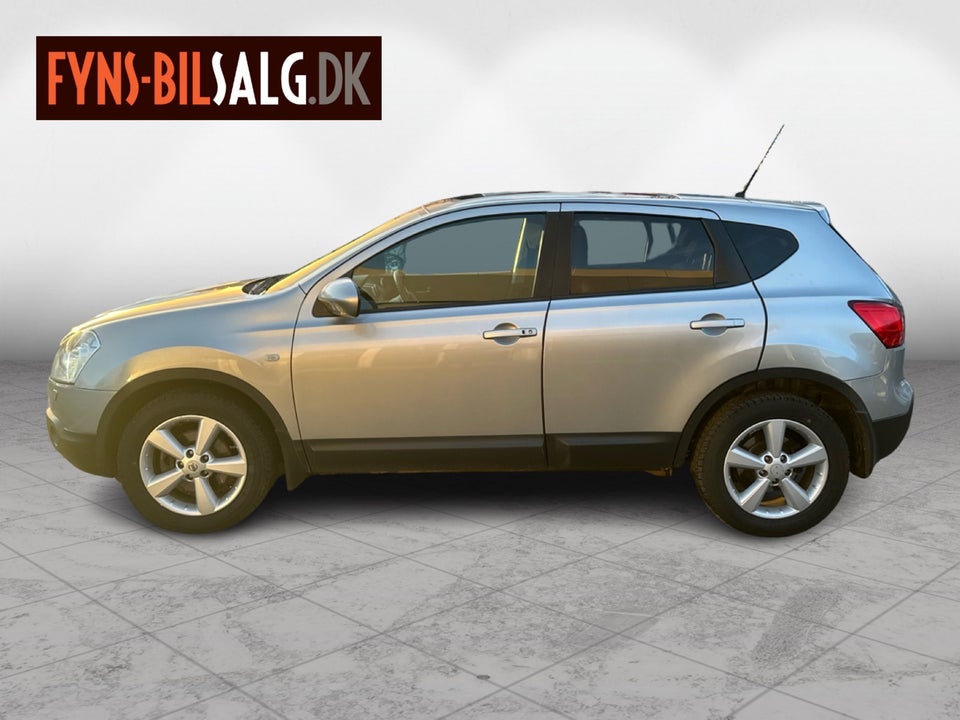 Nissan Qashqai 1,6 Acenta 5d