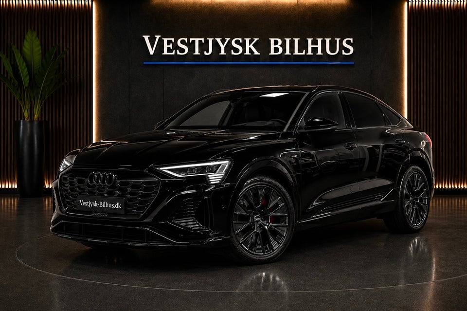 Audi Q8 e-tron 55 S-line Sportback quattro 5d