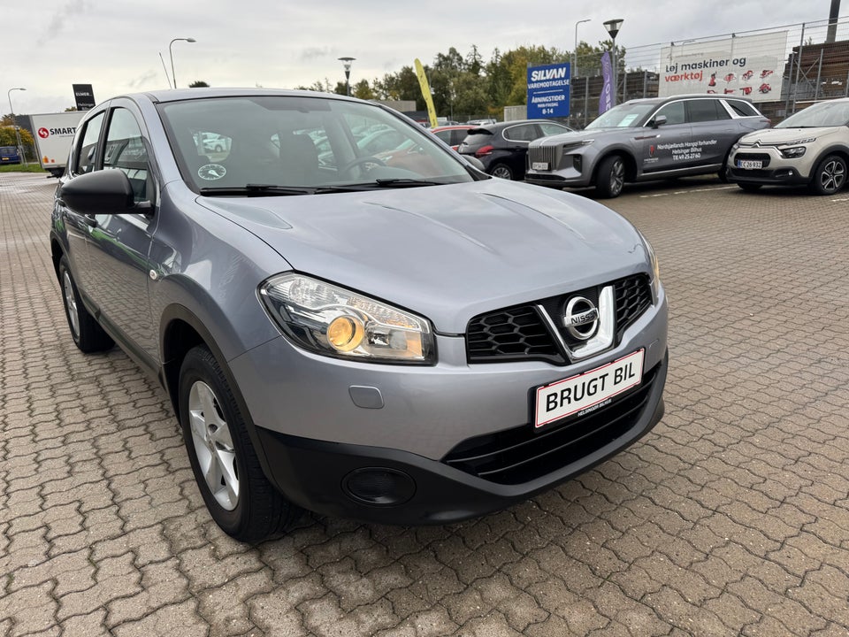 Nissan Qashqai 1,6 Visia 5d