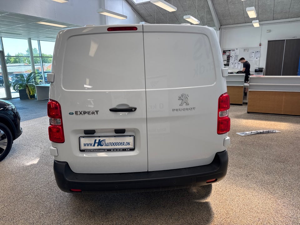 Peugeot e-Expert 75 L2 Plus Van