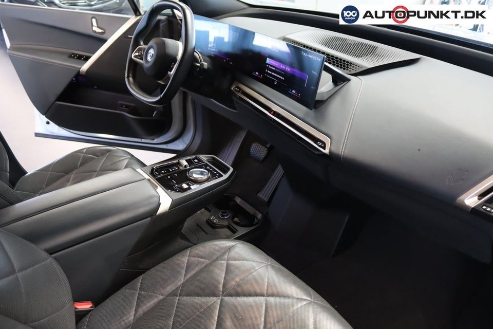 BMW iX xDrive40 5d