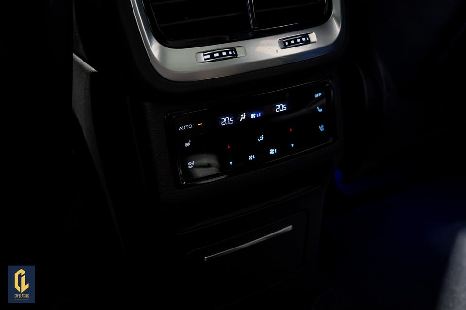 Hongqi E-HS9 99 Exclusive 5d