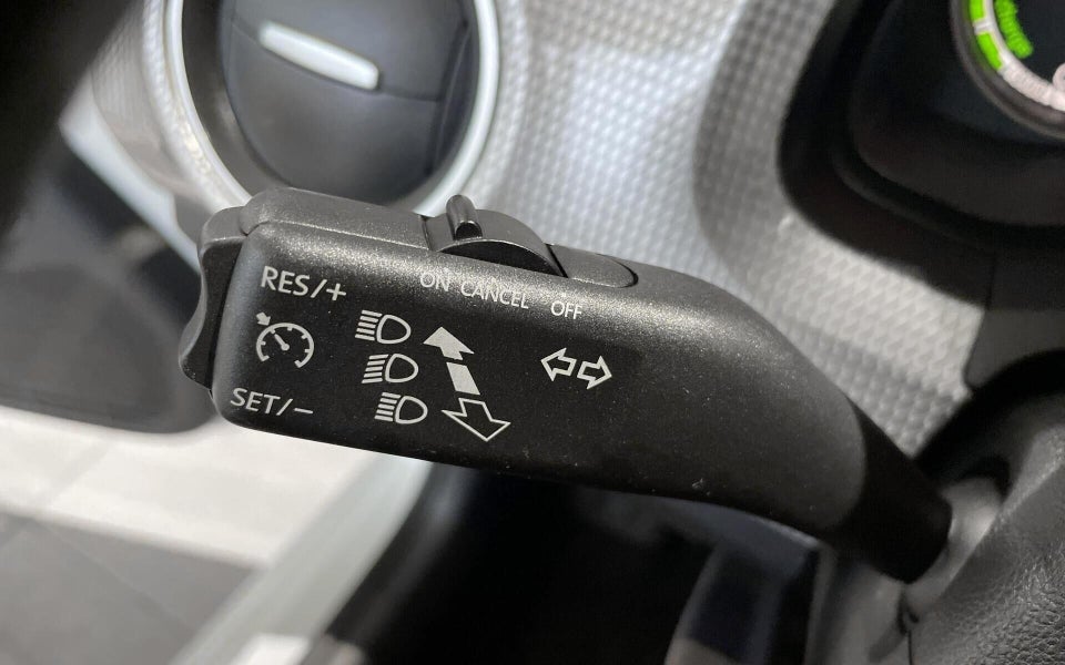 VW e-Up! High Up! 5d