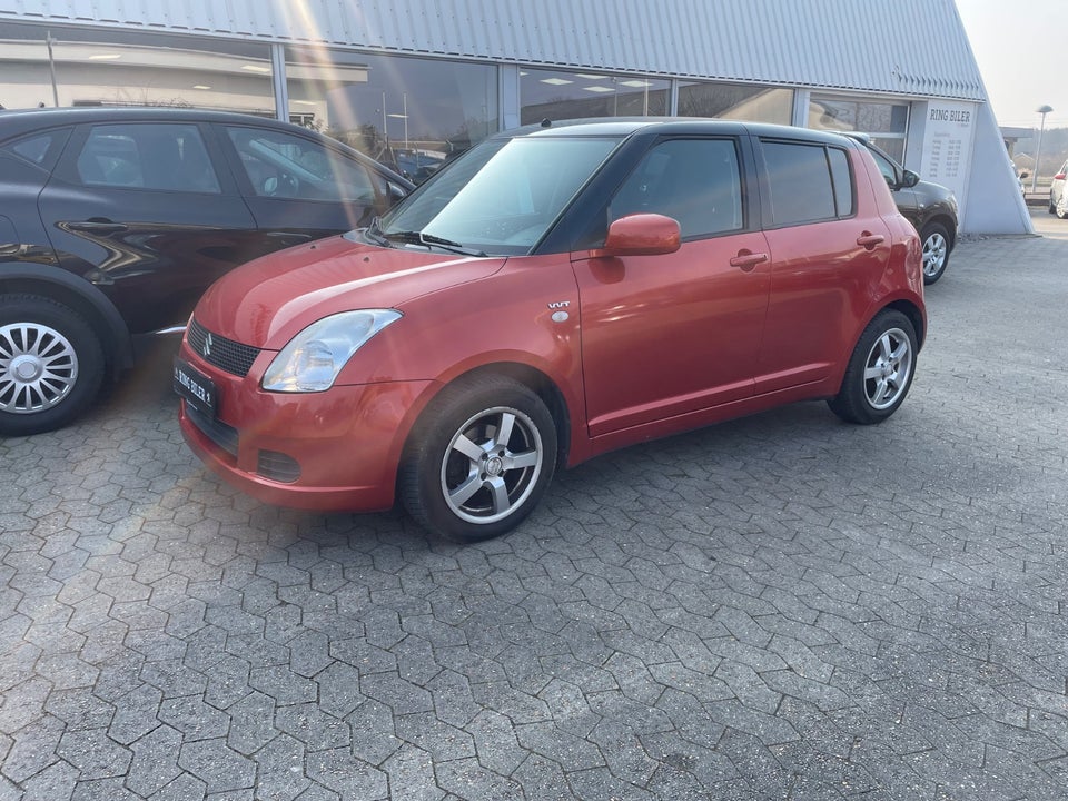 Suzuki Swift 1,5 GLX 5d