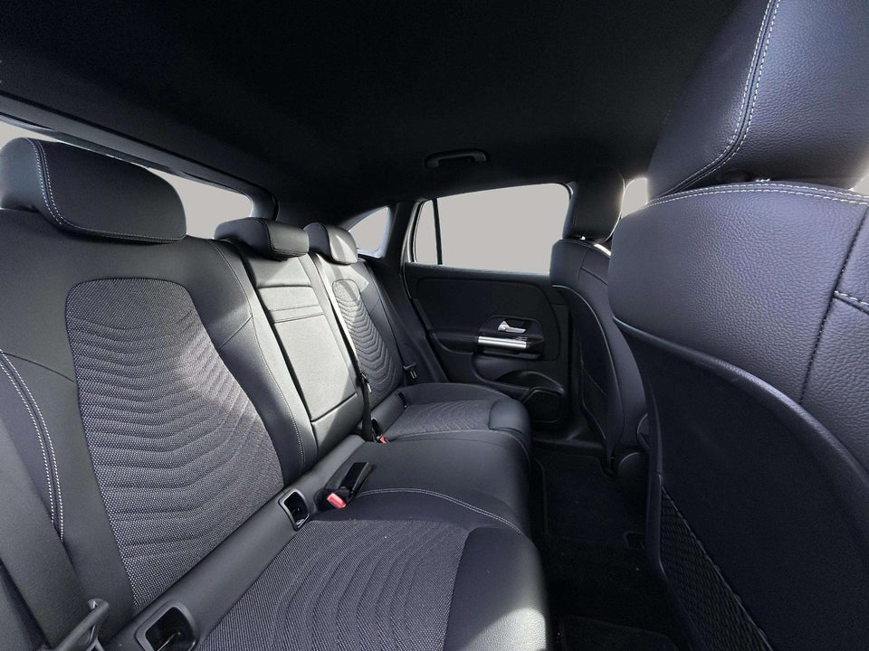 Mercedes EQA250 Progressive 5d