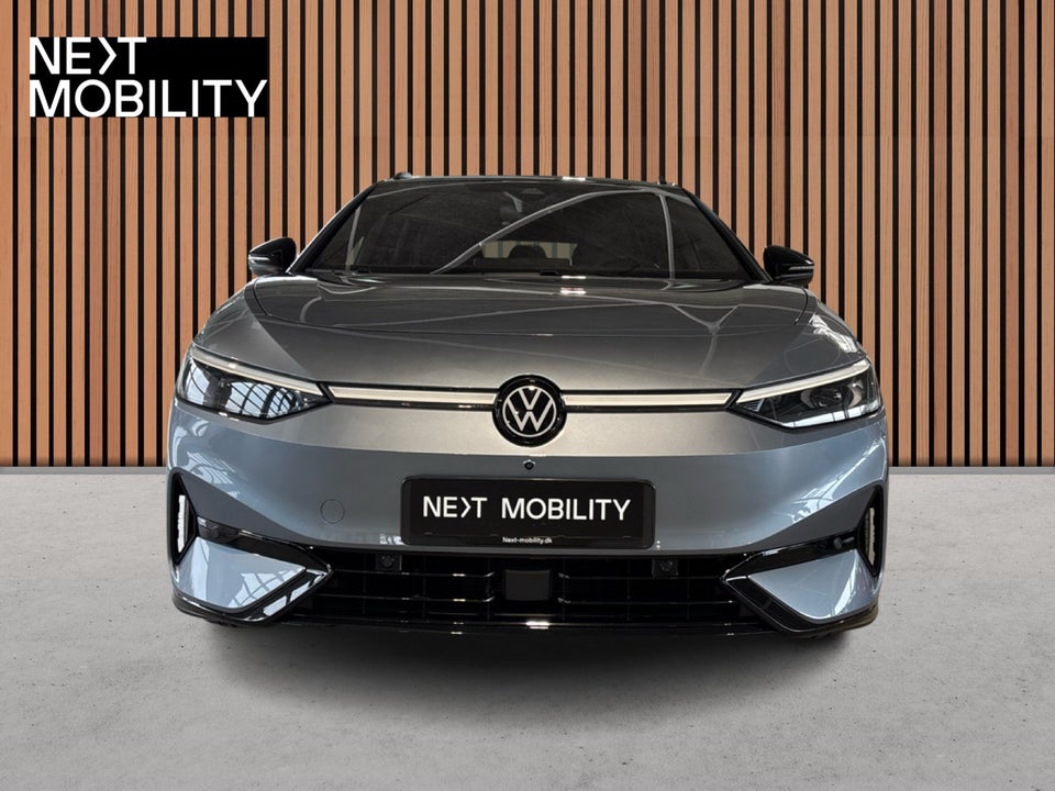 VW ID.7 77 Pro Tourer 5d