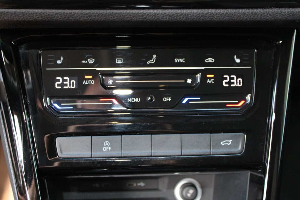 VW Touran 2,0 TDi 150 Comfortline DSG Van 5d