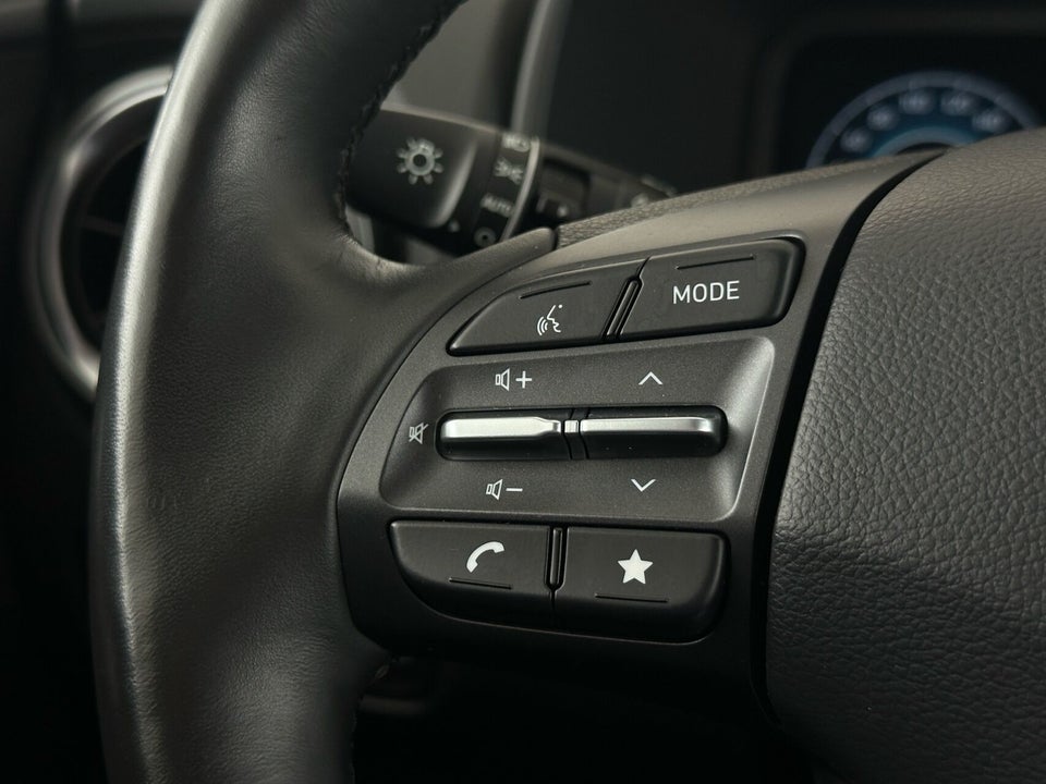 Hyundai Kona 39 EV Essential 5d