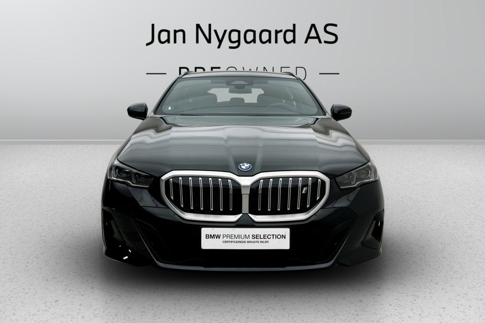 BMW i5 eDrive40 Touring Fully Charged 5d