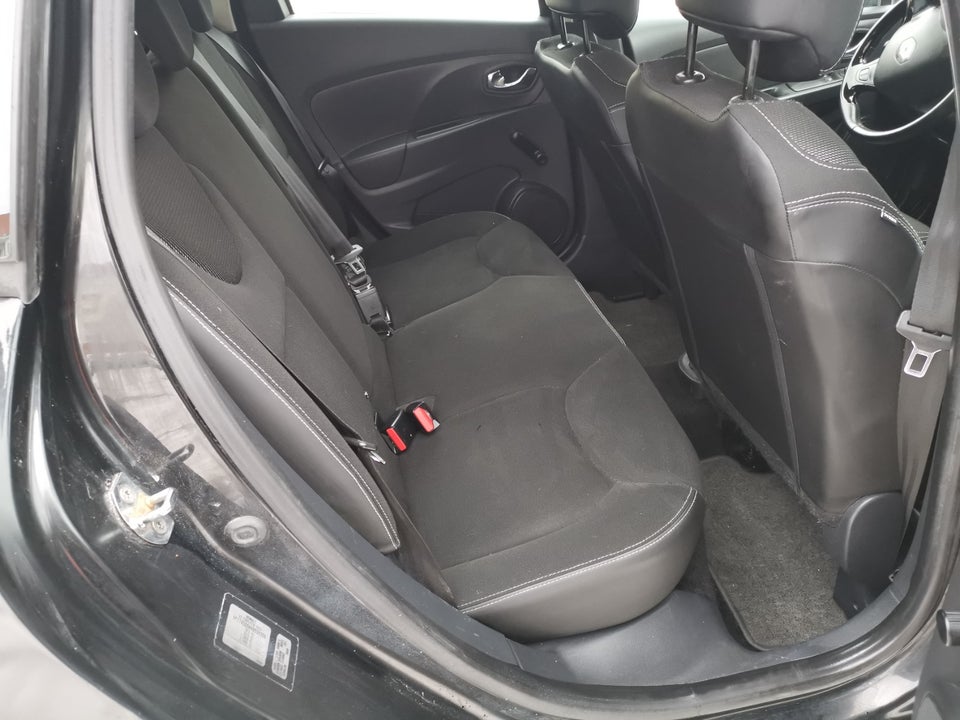 Renault Clio IV 1,2 16V Authentique Sport Tourer 5d