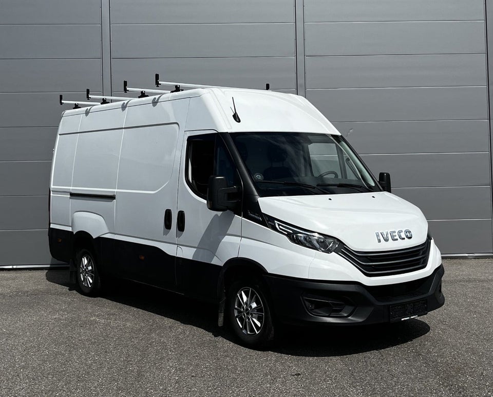 Iveco Daily 3,0 35S18 12m³ Van AG8