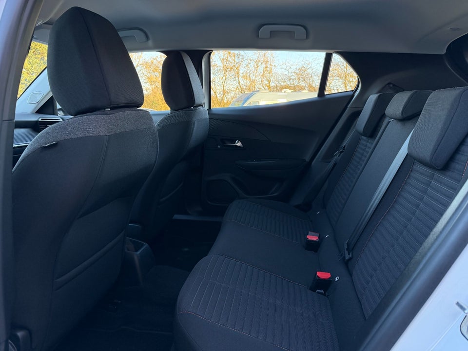 Peugeot 2008 1,2 PureTech 130 Active Pack EAT8 5d