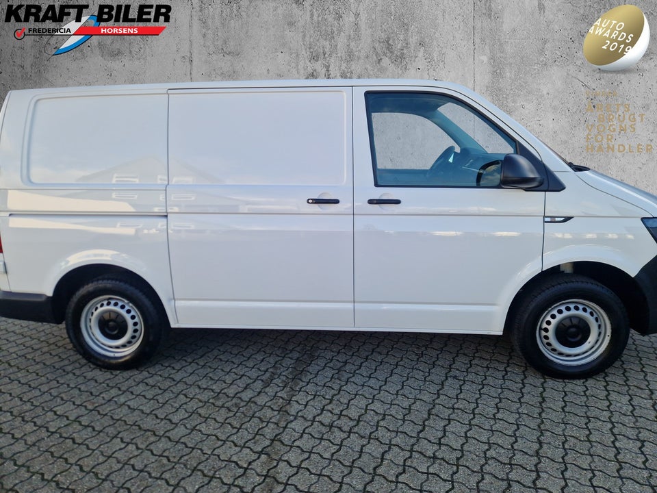 VW Transporter 2,0 TDi 114 Kassevogn kort BMT