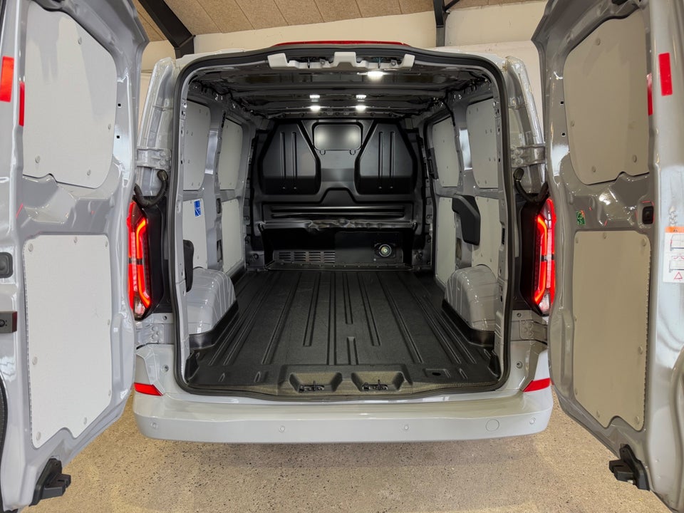 Ford E-Transit Custom 320S 64 Limited