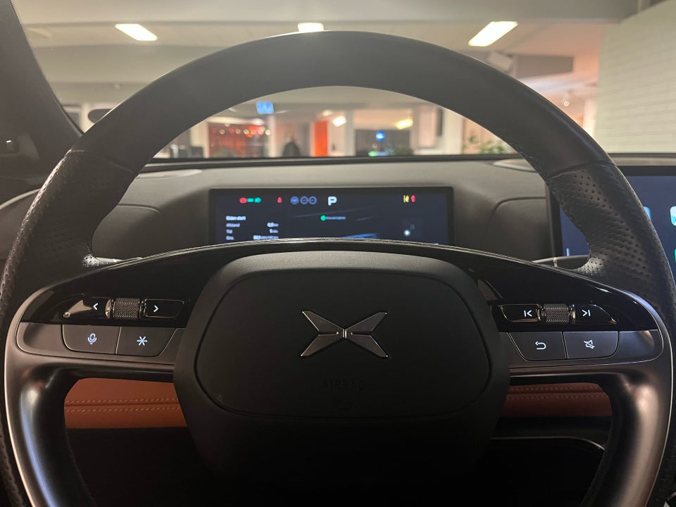 Xpeng G9 Performance 5d