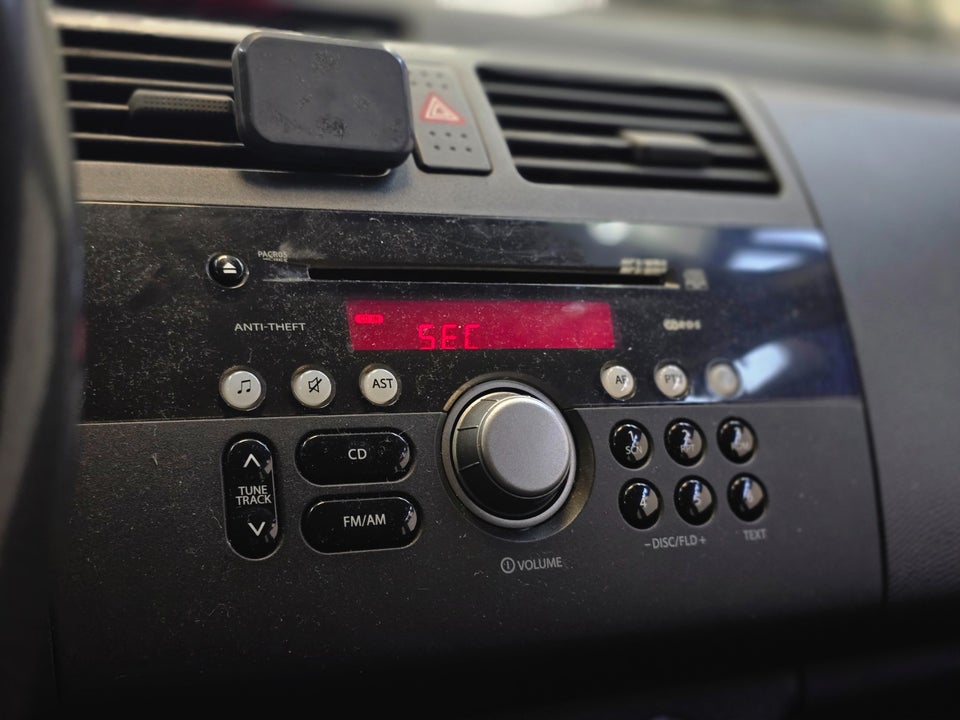 Suzuki Swift 1,3 GL-A aut. 3d