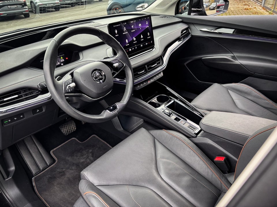 Skoda Enyaq 80 iV Suite 5d
