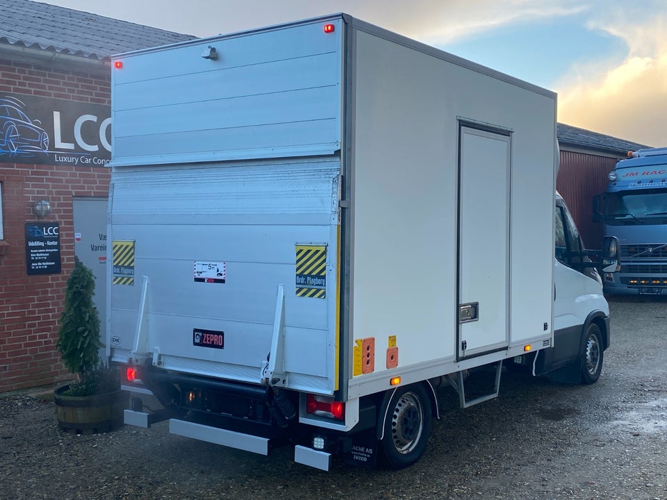 Iveco Daily 2,3 35S16 Alukasse m/lift AG8 2d