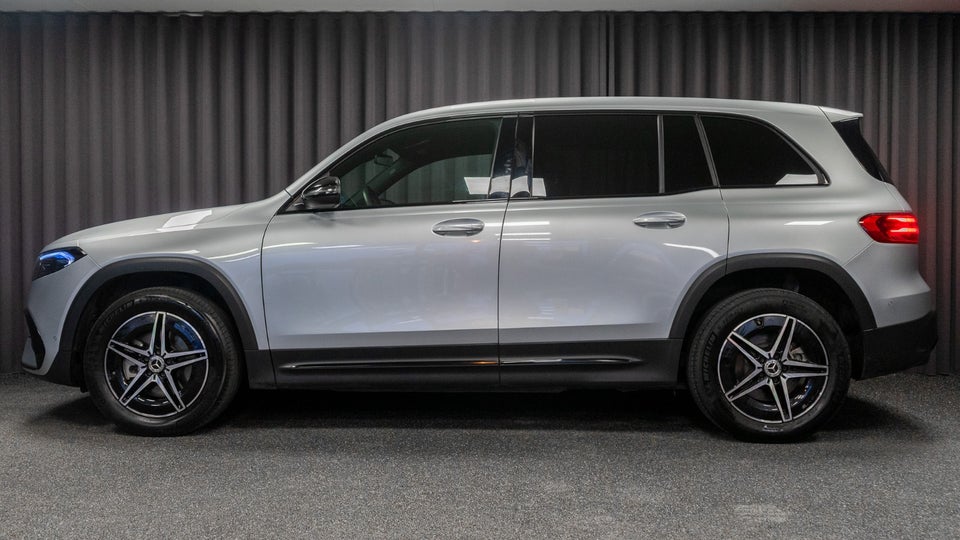 Mercedes EQB250+ AMG Line 7prs 5d