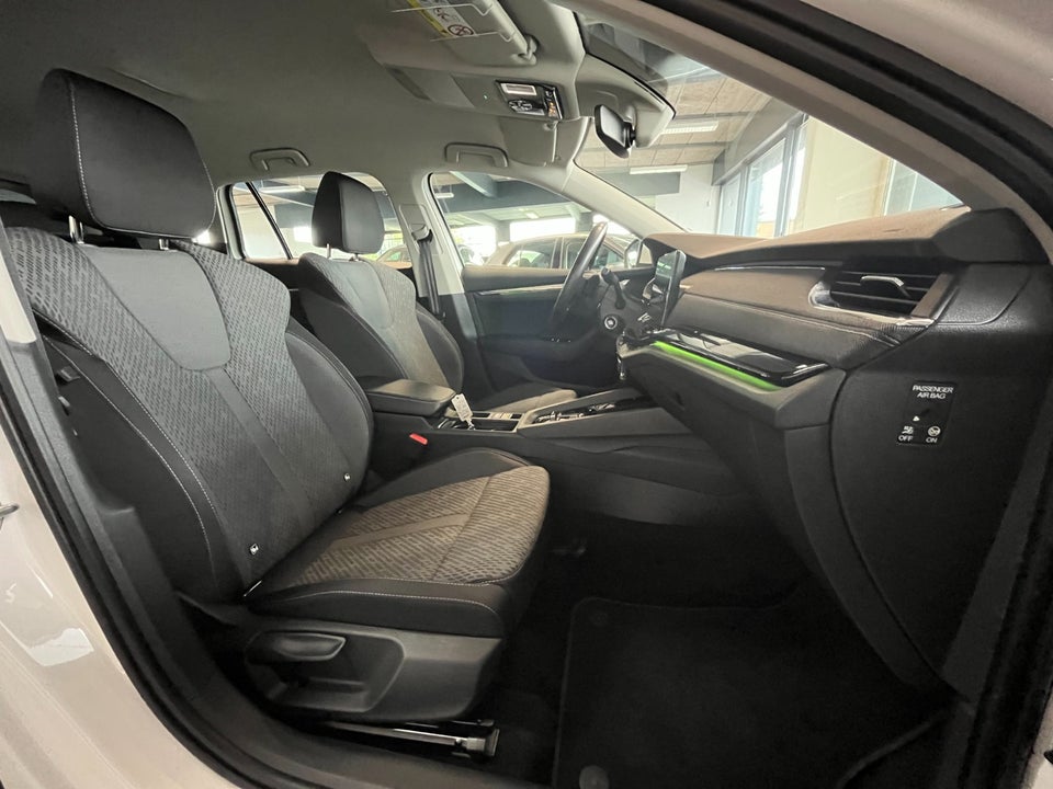 Skoda Octavia 1,4 TSi iV Plus Combi DSG 5d