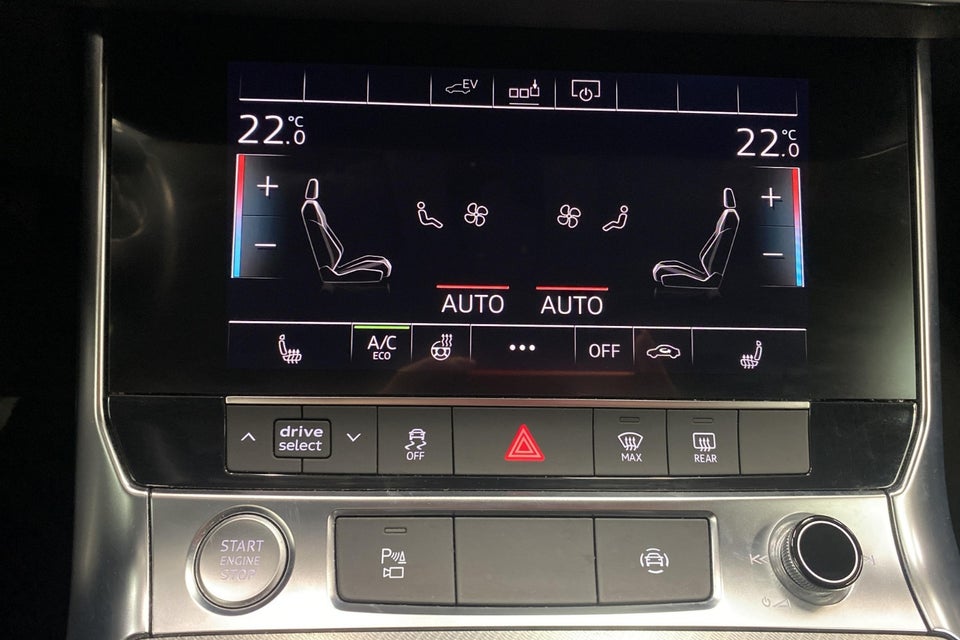 Audi A6 50 TFSi e Sport quattro S-tr. 4d