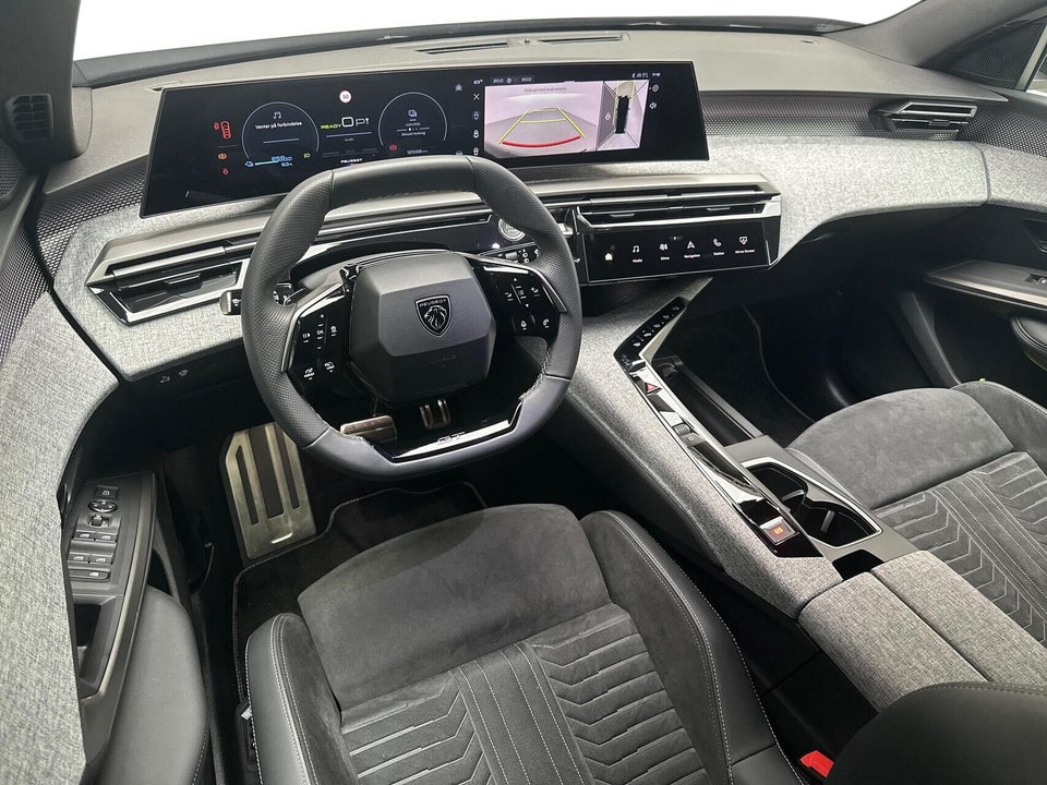 Peugeot e-5008 77 GT Pack AWD 7prs 5d