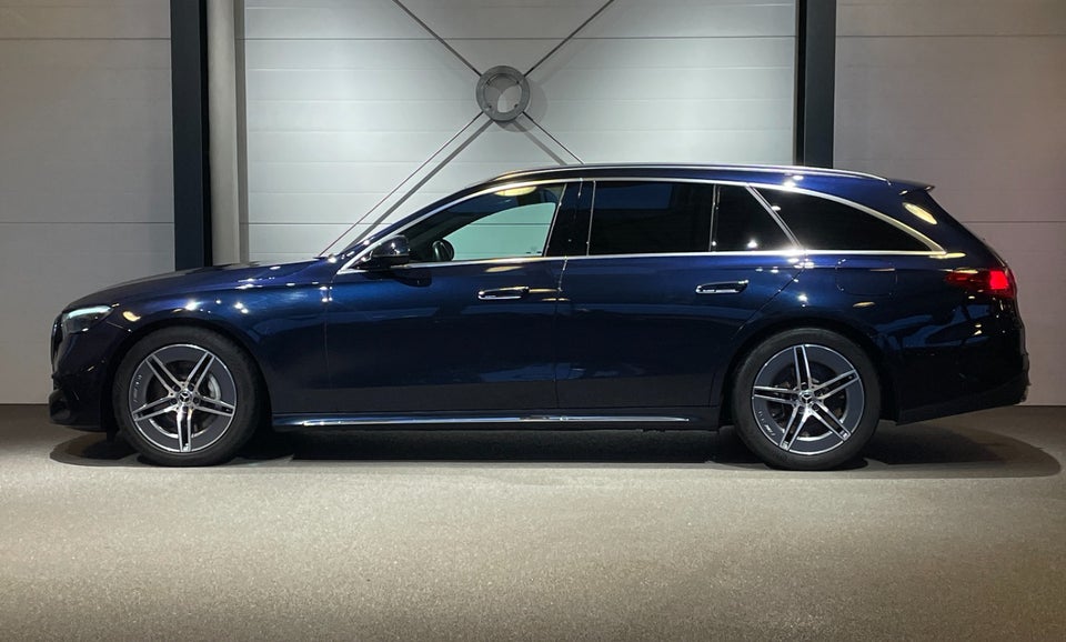 Mercedes E300 de 2,0 AMG Line stc. aut. 5d