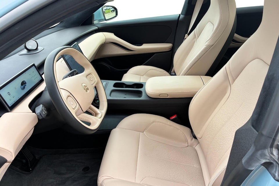 NIO ET5 100 Long Range 4d