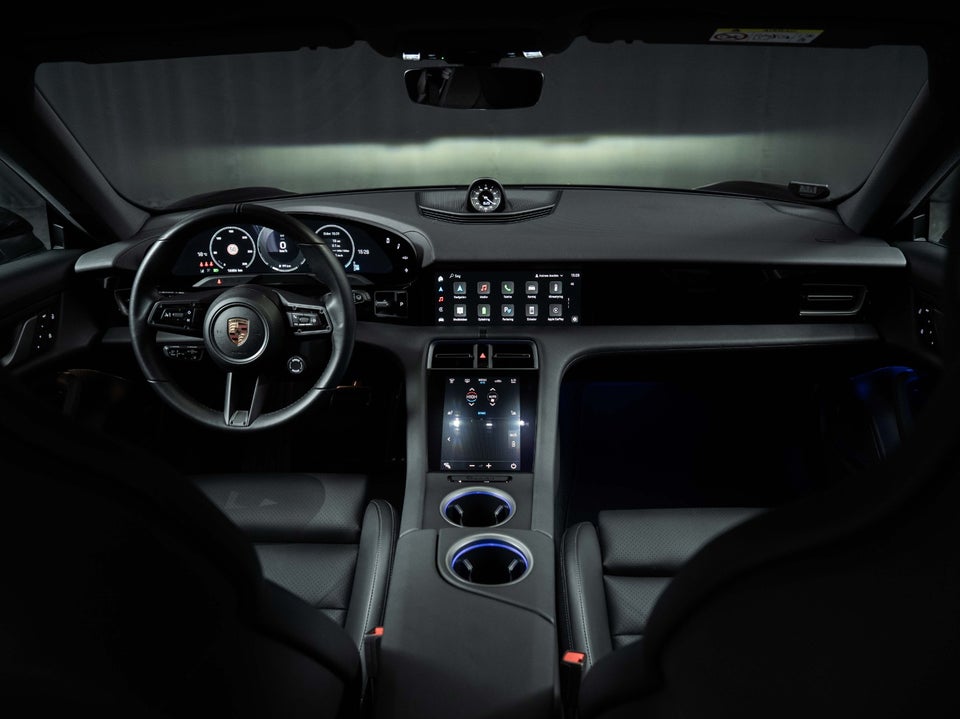 Porsche Taycan Performance+ Sport Turismo 5d