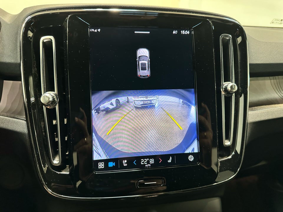 Volvo XC40 ReCharge Extended Range Plus 5d